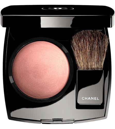Maquillaje de Chanel para un look glamuroso