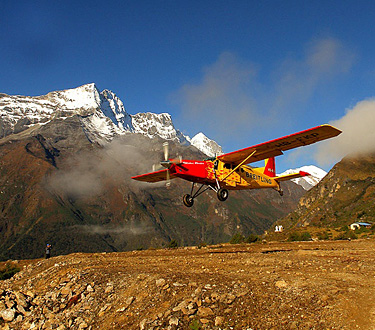 Quintessentially 1 - Monte Everest al extremo, paracaidismo