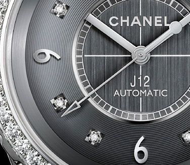 Chanel J12